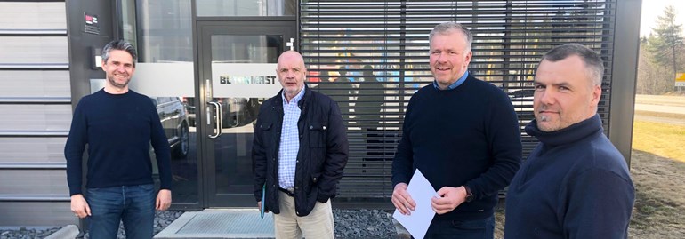 Haug og Ruud o deltar i bygget av ny brannstasjon på Lillehammer
